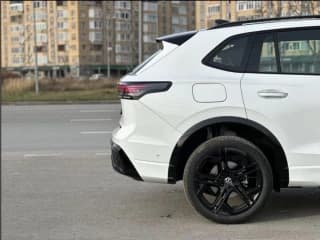 Volkswagen, Tiguan, 2.0 л., 2025 г.