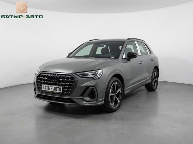 Audi, Q3, 2.0 л., 2025 г.