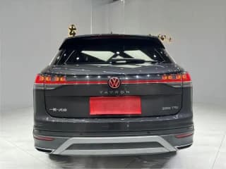 Volkswagen, Tayron, 1.4 л., 2022 г.