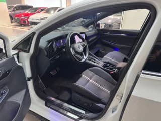 Volkswagen, Golf, 1.4 л., 2022 г.