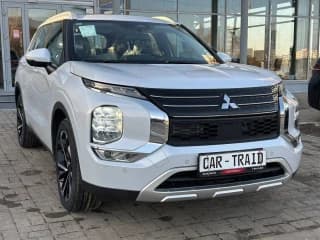 Mitsubishi, Outlander, 1.5 л., 2023 г.
