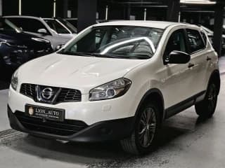 Nissan, Qashqai, 1.6 л., 2013 г.
