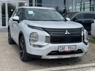 Mitsubishi, Outlander, 1.5 л., CVT, 2023 г., 51 км