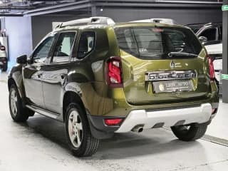 Renault, Duster, 2.0 л., МТ, 2017 г., 114 330 км