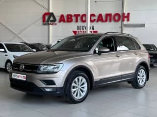 Volkswagen, Tiguan, 1 л., АМТ, 2019 г., 122 500 км