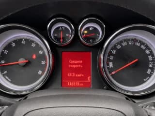 Opel, Astra, 1 л., МТ, 2013 г., 118 919 км