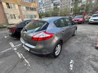 Renault, Megane, 1 л., АТ, 2012 г., 177 000 км