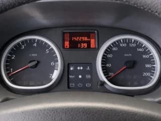Renault, Duster, 1 л., МТ, 2013 г., 142 298 км