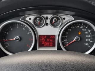 Ford, Focus, 1 л., МТ, 2010 г., 203 662 км