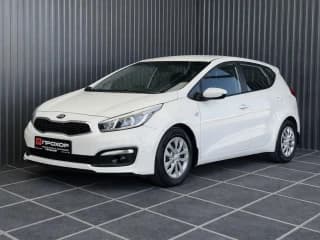 Kia, Ceed, 1 л., АТ, 2017 г., 174 863 км