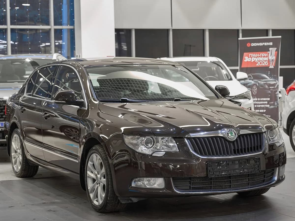 Skoda Superb, 2012