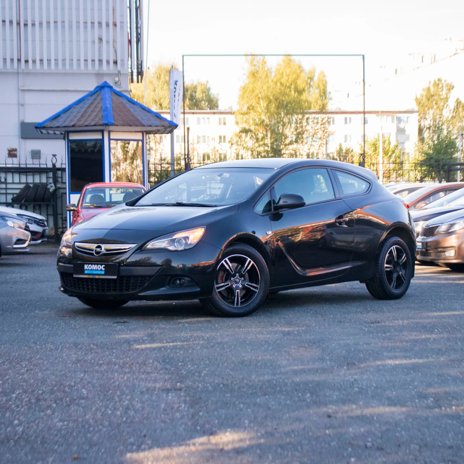 Opel Astra GTC, 2012