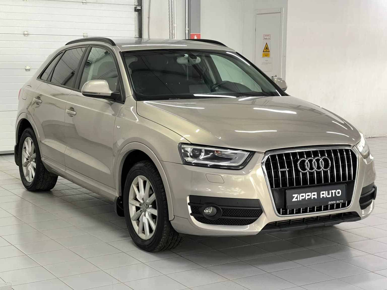 Audi Q3, 2014