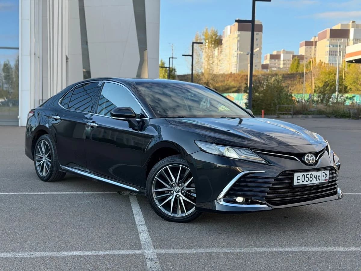 Toyota Camry, 2023