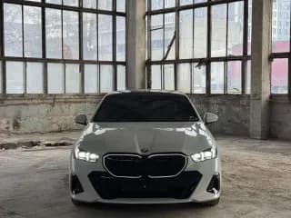 BMW, 5 серии, 2.0 л., АТ, 2025 г., 25 000 км