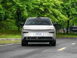 Toyota, bZ3X, АТ, 2026 г.