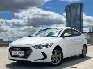 Hyundai, Elantra, 2.0 л., АТ, 2017 г., 195 163 км