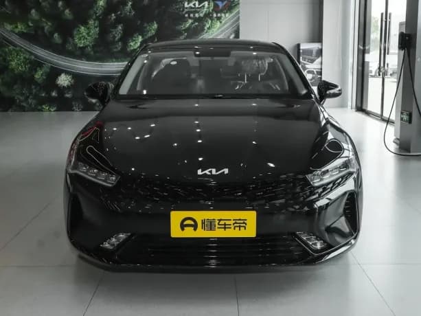 Фото 3 из 20