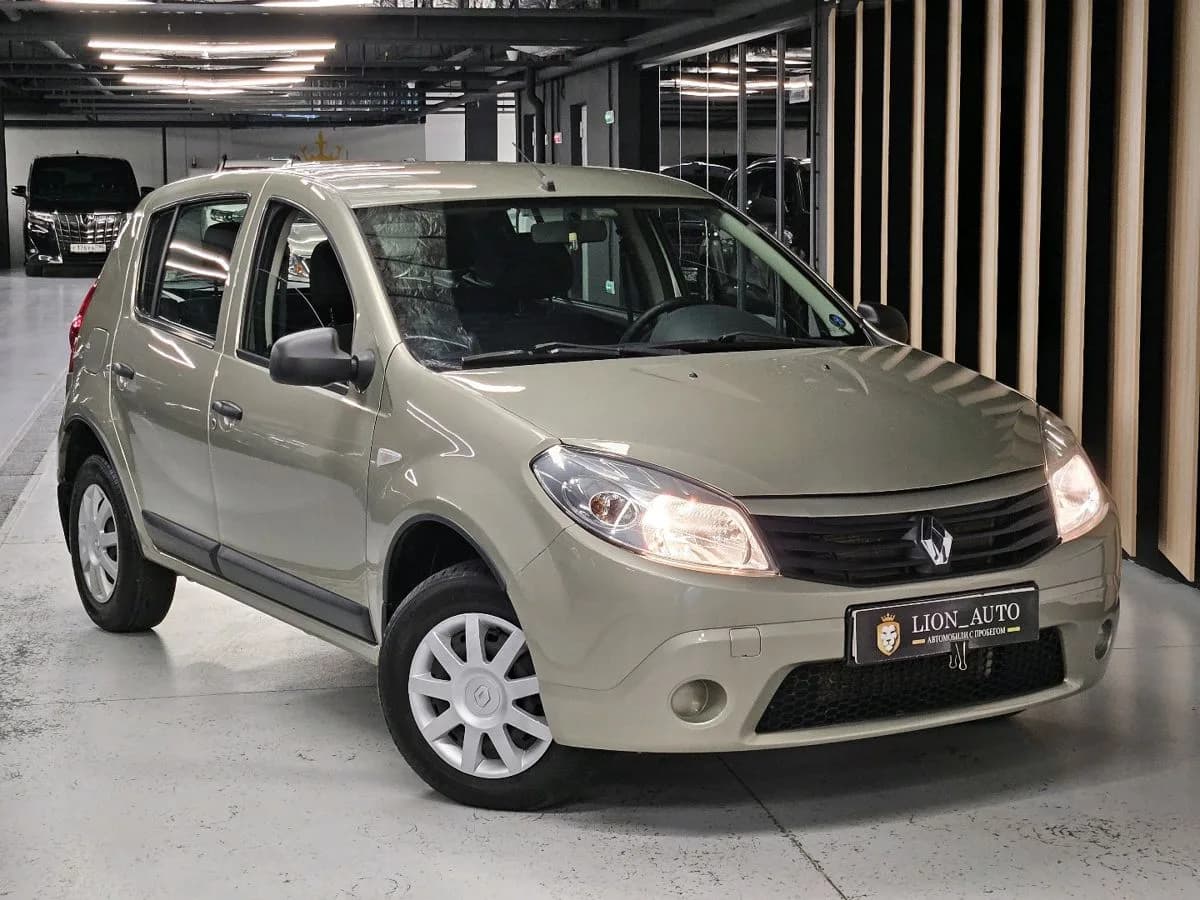 Renault Sandero, 2012