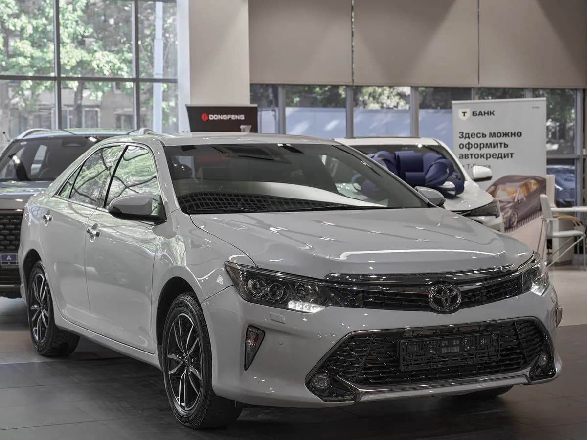 Toyota Camry, 2017