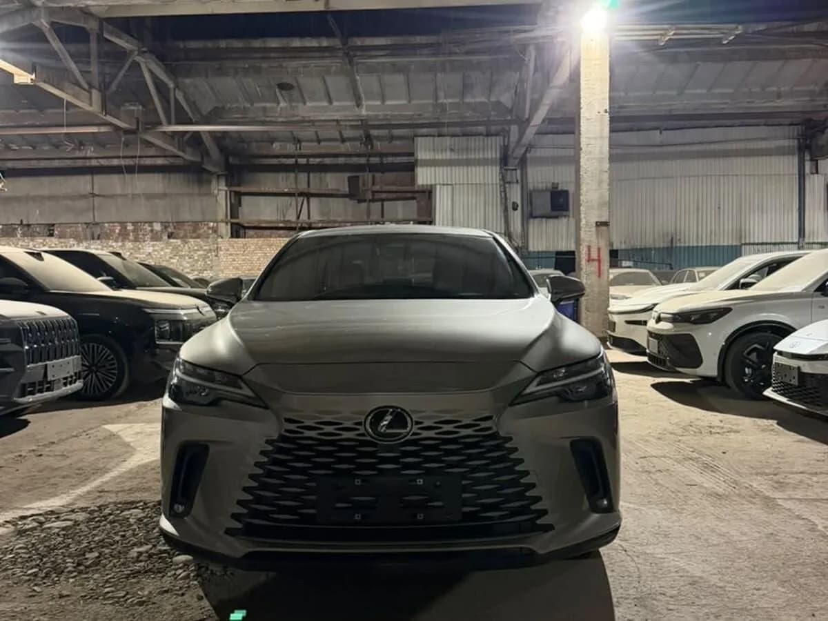Lexus RX, 2025